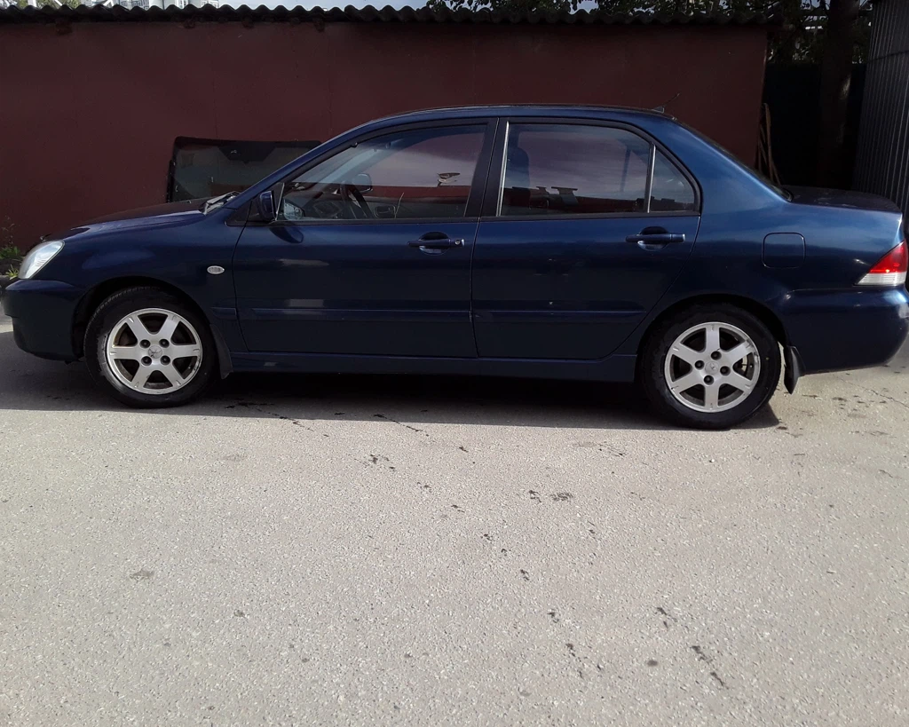 Фото автомобиля