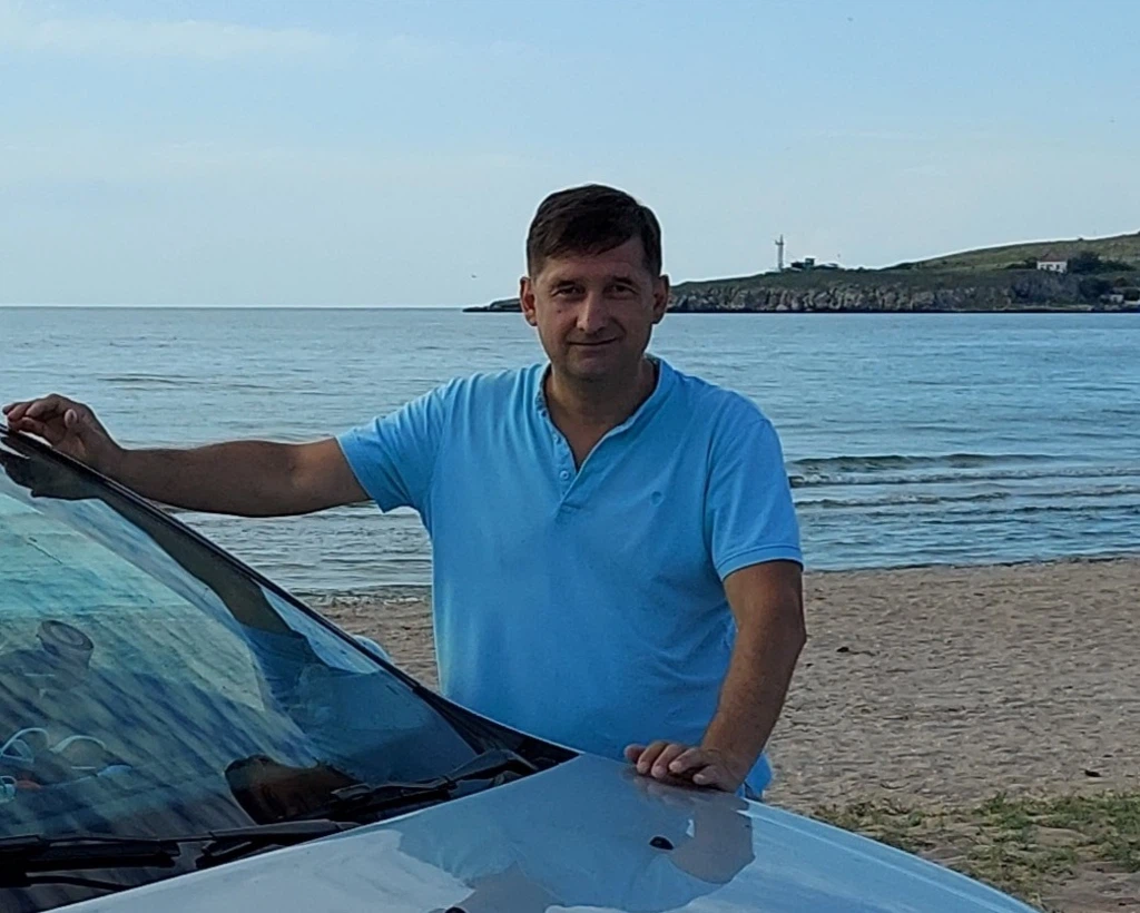 Аватар инструктора Дмитрий  Голубев 